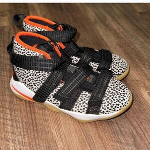 Nike LEBRON Zoom Soldier Safari Size 13.5